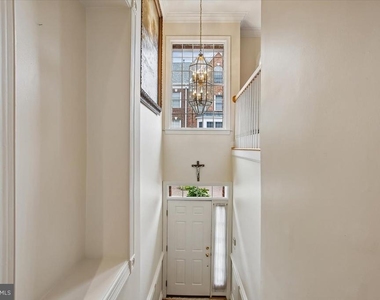 1309 Mclean Crest Court - Photo Thumbnail 4