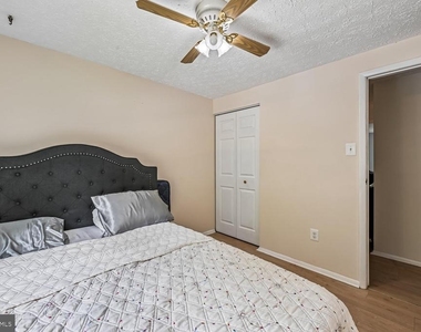 8179 Willowdale Court - Photo Thumbnail 16