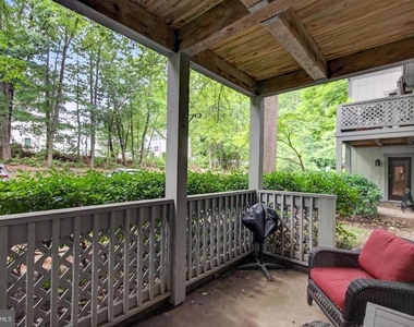 2251 Hunters Run Drive - Photo Thumbnail 36