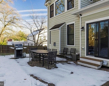 5922 Chesterbrook Road - Photo Thumbnail 81