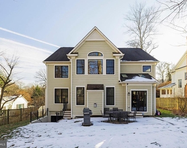 5922 Chesterbrook Road - Photo Thumbnail 77