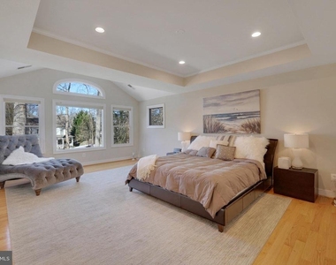 5922 Chesterbrook Road - Photo Thumbnail 42
