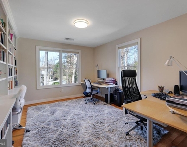 5922 Chesterbrook Road - Photo Thumbnail 60