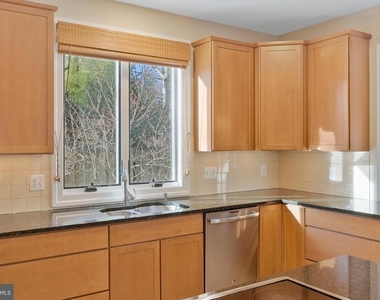 5922 Chesterbrook Road - Photo Thumbnail 27