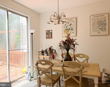 5130 Observation Way - Photo Thumbnail 5