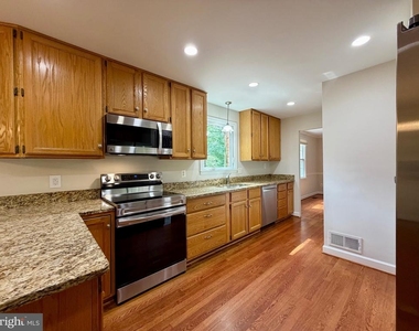 7216 Reservation Drive - Photo Thumbnail 13