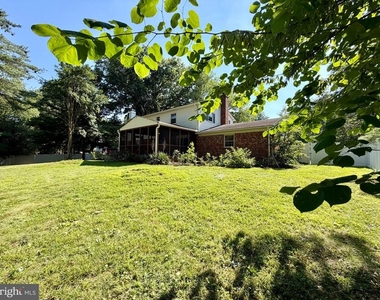 7216 Reservation Drive - Photo Thumbnail 12