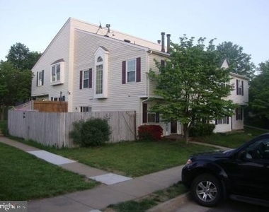 6128 Hoskins Hollow Circle - Photo Thumbnail 1