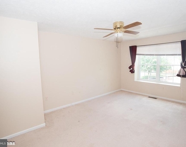 6128 Hoskins Hollow Circle - Photo Thumbnail 25