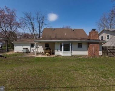 4311 Pergate Lane - Photo Thumbnail 26
