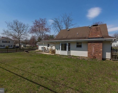 4311 Pergate Lane - Photo Thumbnail 28