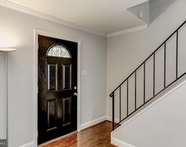 4311 Pergate Lane - Photo Thumbnail 4