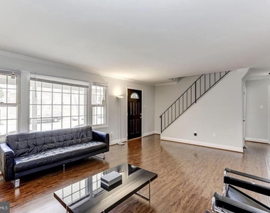 4311 Pergate Lane - Photo Thumbnail 8