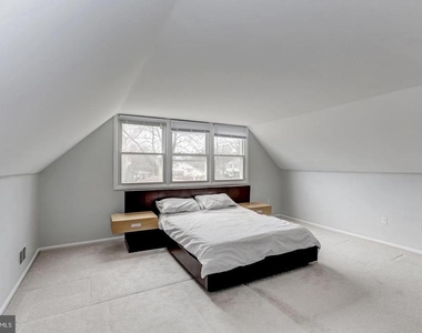 4311 Pergate Lane - Photo Thumbnail 22