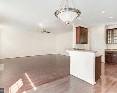 3795 Louise Avenue - Photo Thumbnail 10