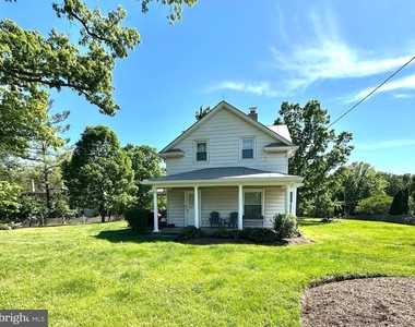6501 Glenbard Court - Photo Thumbnail 1
