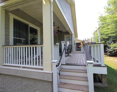 213 Grebe Drive - Photo Thumbnail 11
