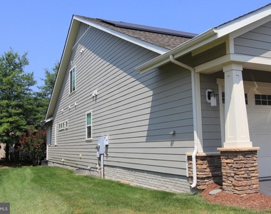 213 Grebe Drive - Photo Thumbnail 1