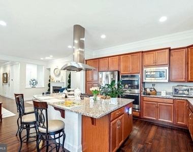 213 Grebe Drive - Photo Thumbnail 16