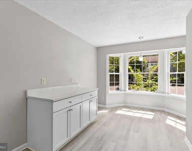 229 Sherando Circle - Photo Thumbnail 4