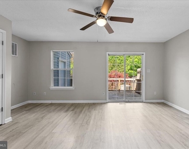 229 Sherando Circle - Photo Thumbnail 11