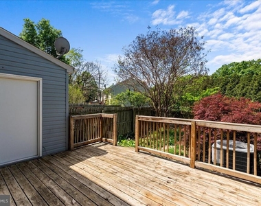 229 Sherando Circle - Photo Thumbnail 12