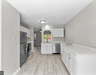 229 Sherando Circle - Photo Thumbnail 5