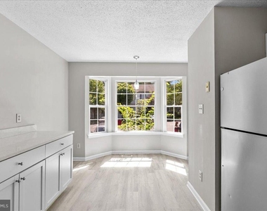 229 Sherando Circle - Photo Thumbnail 3
