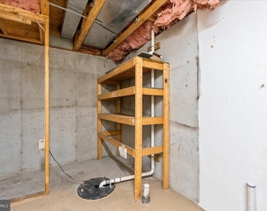 229 Sherando Circle - Photo Thumbnail 32