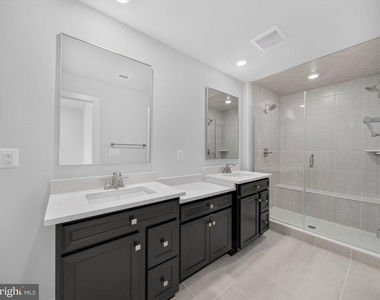 3824 Tussica Way - Photo Thumbnail 37