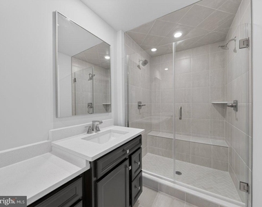 3824 Tussica Way - Photo Thumbnail 38