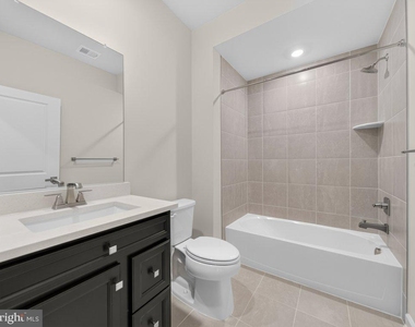 3824 Tussica Way - Photo Thumbnail 9
