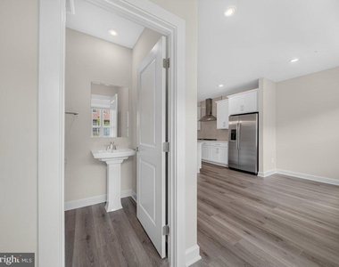 3824 Tussica Way - Photo Thumbnail 24