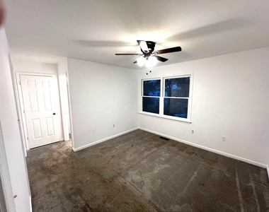255 Farrell Lane - Photo Thumbnail 9
