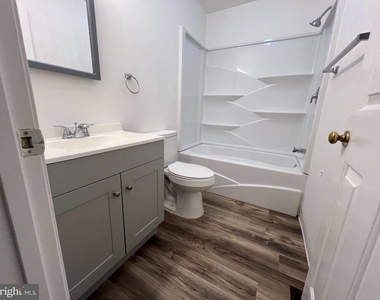 255 Farrell Lane - Photo Thumbnail 10