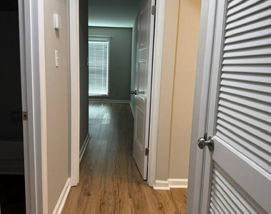 600 Missenburg Court - Photo Thumbnail 17