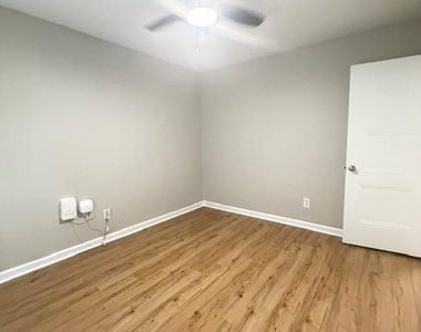 600 Missenburg Court - Photo Thumbnail 10
