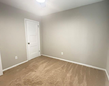 600 Missenburg Court - Photo Thumbnail 14