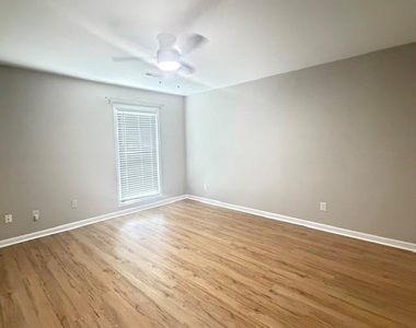 600 Missenburg Court - Photo Thumbnail 7