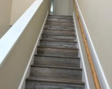 4460 Jockey Whip Lane - Photo Thumbnail 12
