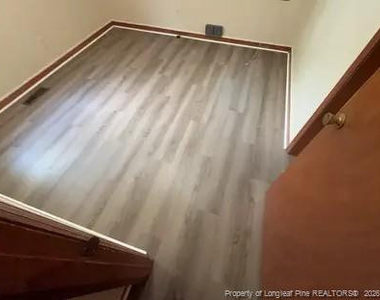 5435 S Sumac Circle - Photo Thumbnail 2