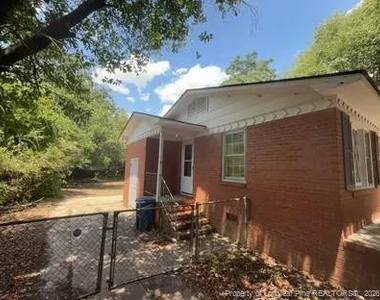 5435 S Sumac Circle - Photo Thumbnail 3