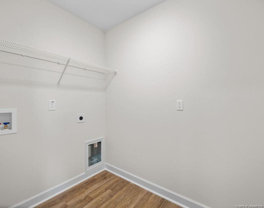 544 Ashley Heights Drive - Photo Thumbnail 11