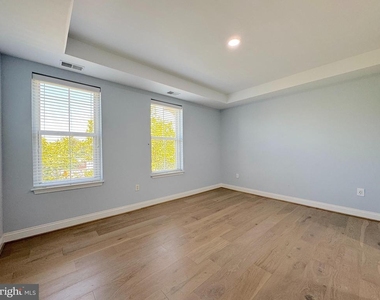 1111 Oronoco Street - Photo Thumbnail 22