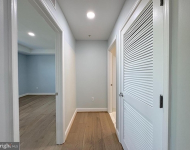 1111 Oronoco Street - Photo Thumbnail 20