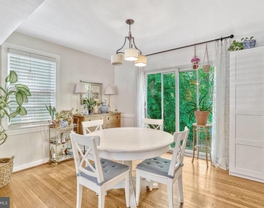 416 S Abingdon Street - Photo Thumbnail 11