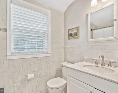 416 S Abingdon Street - Photo Thumbnail 35