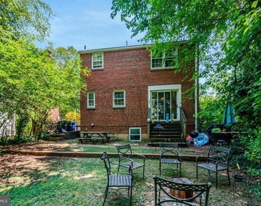 416 S Abingdon Street - Photo Thumbnail 17