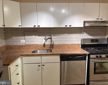 4501 Arlington Boulevard - Photo Thumbnail 7