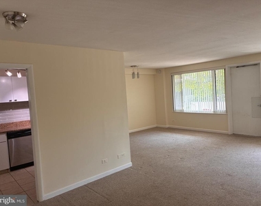 4501 Arlington Boulevard - Photo Thumbnail 10